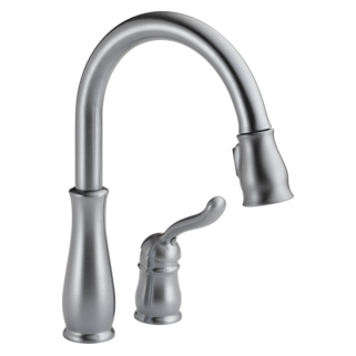 Delta — Delta Leland�: Single Handle Pull-Down Kitchen Faucet
